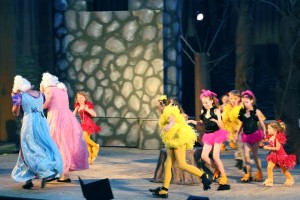 10448820_591357824310762_7278916648129541537_n_53